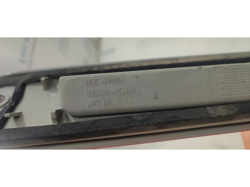LUZ CENTRAL DE FRENO 30764803  - imagen 2