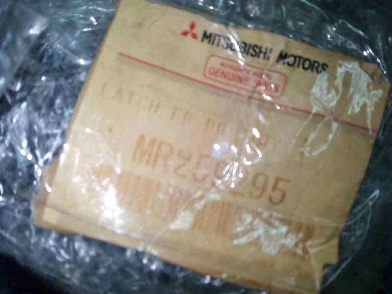 CERRADURA PUERTA DELANTERA IZQUIERDA MR259295  - imagen 2