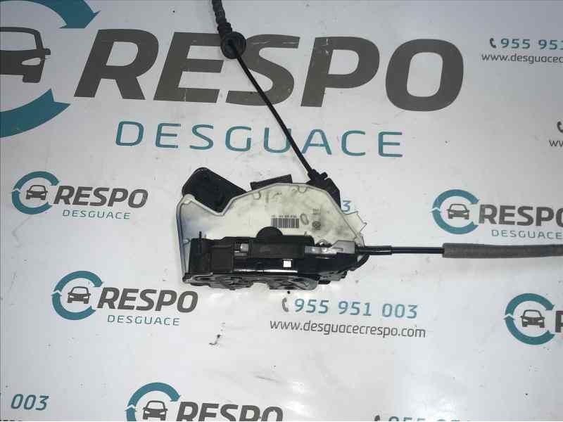CERRADURA PUERTA TRASERA DERECHA 5K4839016Q  - imagen 1