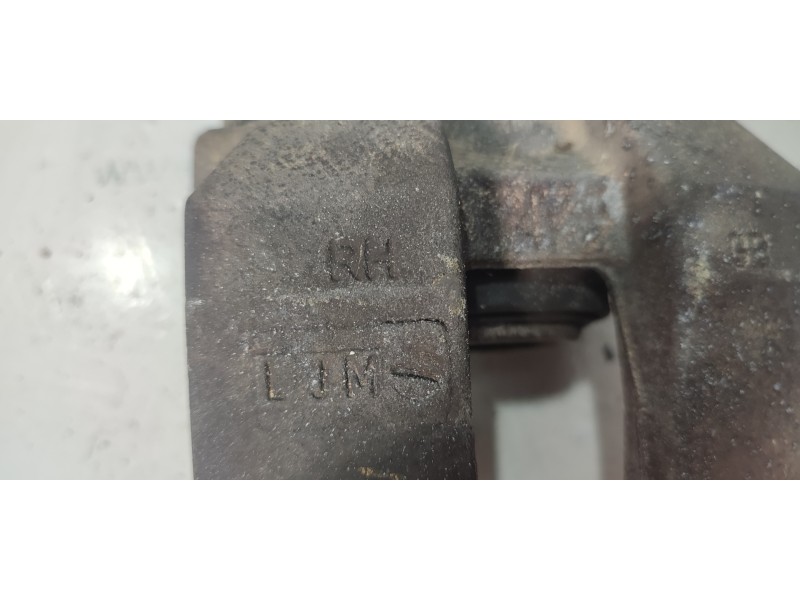 PINZA DE FRENO TRASERA DERECHA  - imagen 2