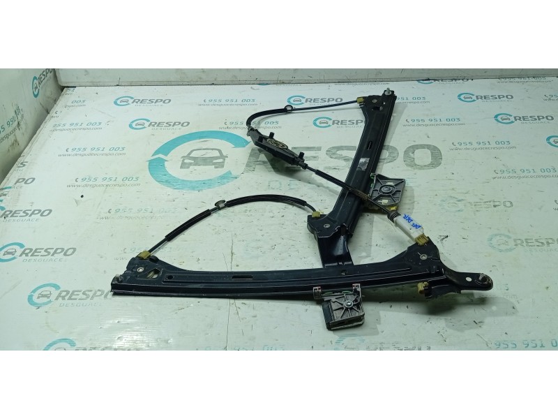 ELEVALUNAS DELANTERO DERECHO  - imagen 1