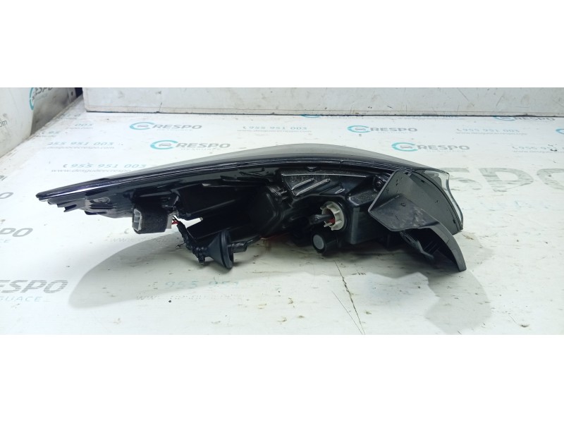 PILOTO TRASERO DERECHO J792463110  - imagen 2