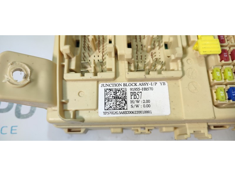 CAJA RELES / FUSIBLES 91955H8570  - imagen 2