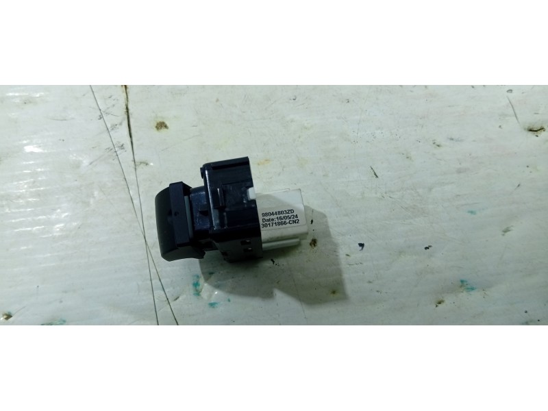 MANDO ELEVALUNAS DELANTERO DERECHO 98044803ZD  - imagen 2