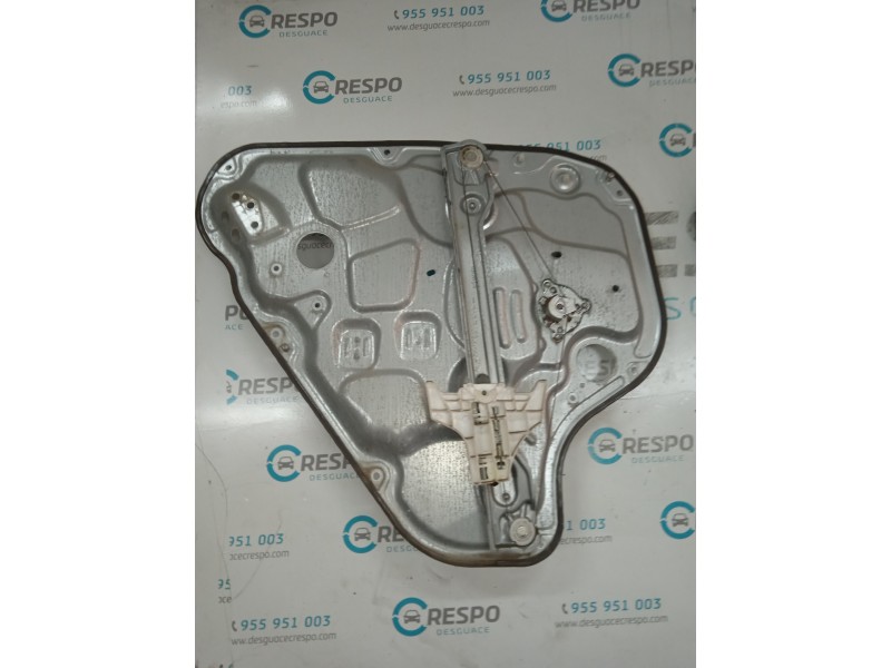 ELEVALUNAS TRASERO DERECHO 834802R000  - imagen 2