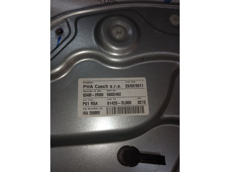 ELEVALUNAS TRASERO DERECHO 834802R000  - imagen 3