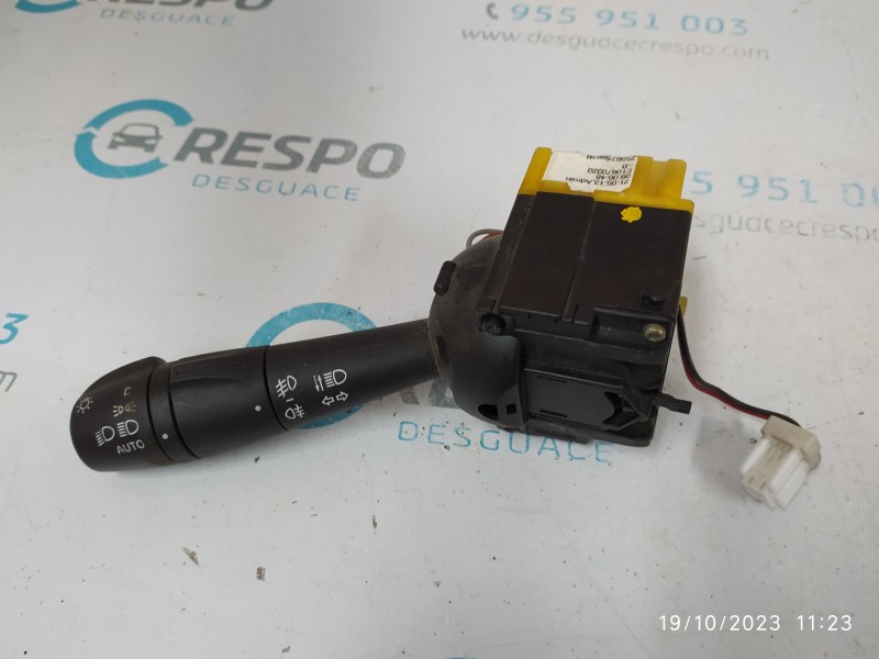 MANDO LUCES 255675887R  - imagen 1