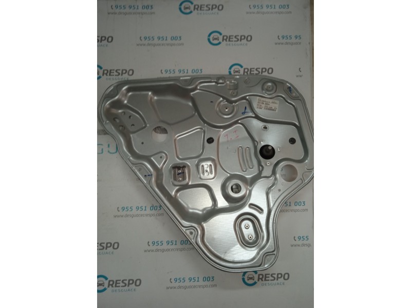 ELEVALUNAS TRASERO IZQUIERDO 834702R000  - imagen 1