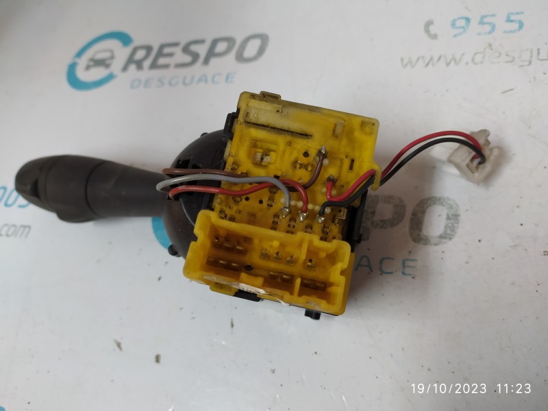 MANDO LUCES 255675887R  - imagen 3