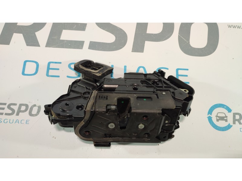 CERRADURA PUERTA DELANTERA IZQUIERDA 5TB837015A  - imagen 3