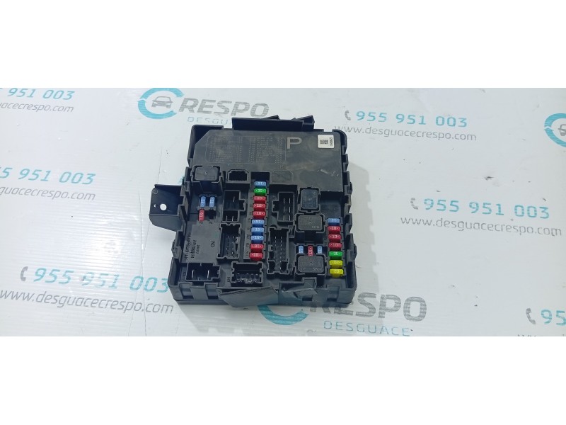 CAJA RELES / FUSIBLES 284B7EB03B  - imagen 1