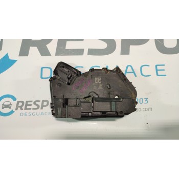 CERRADURA PUERTA TRASERA DERECHA 5TA839016E 