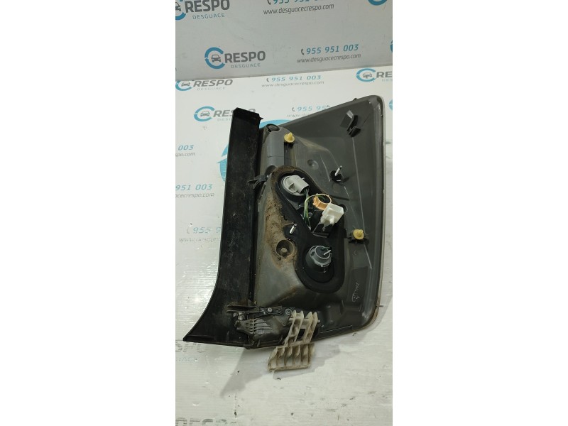 PILOTO TRASERO IZQUIERDO P8007  - imagen 3