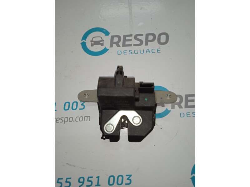 CERRADURA MALETERO / PORTON 4F5827505D  - imagen 2