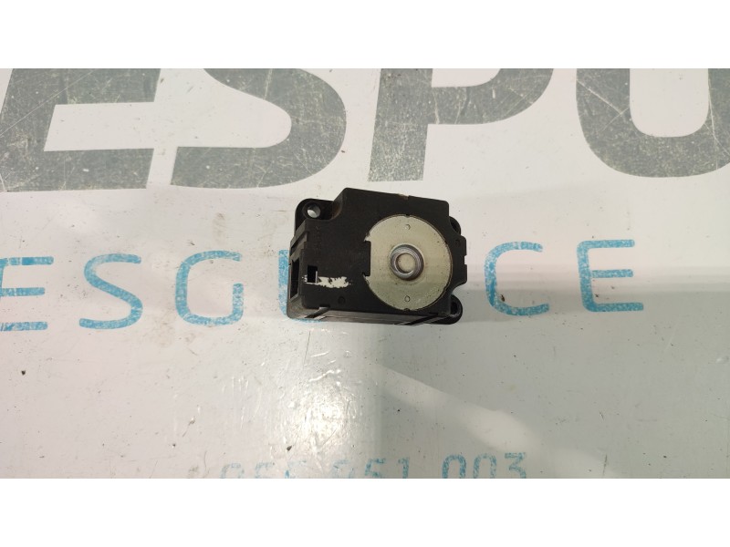 MOTOR APERTURA TRAMPILLAS CLIMATIZADOR T1006419G  - imagen 1