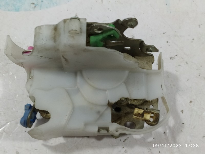 CERRADURA PUERTA DELANTERA DERECHA  - imagen 2