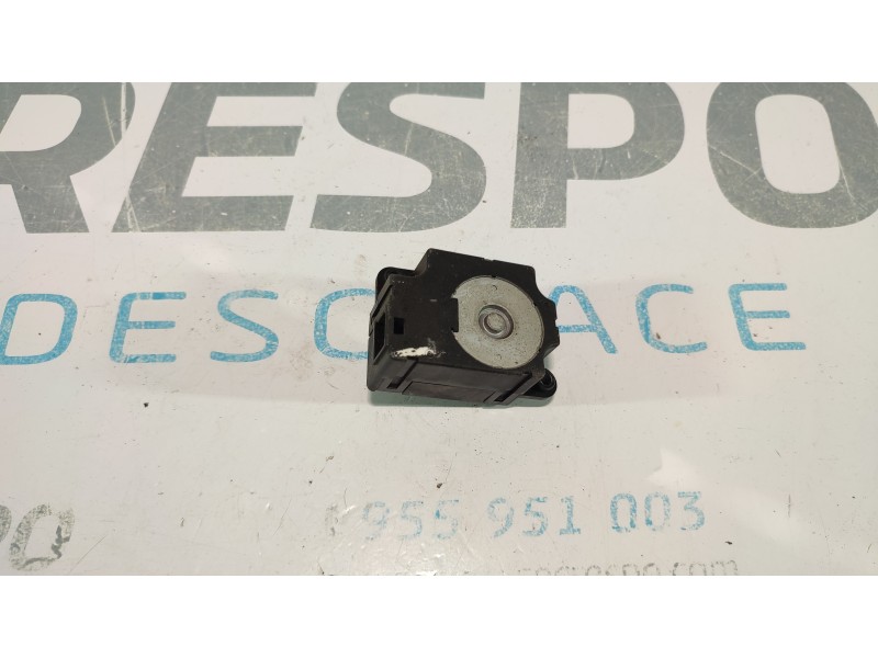 MOTOR APERTURA TRAMPILLAS CLIMATIZADOR T1006419G  - imagen 1
