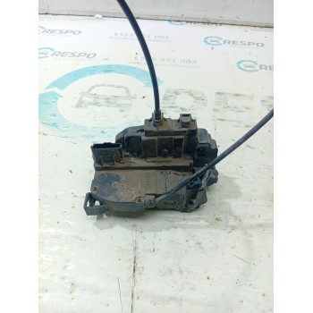 CERRADURA PUERTA TRASERA IZQUIERDA 825030574R 