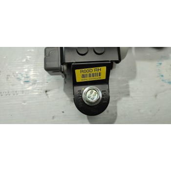 CINTURON SEGURIDAD TRASERO DERECHO 89880A4000  - miniatura 2