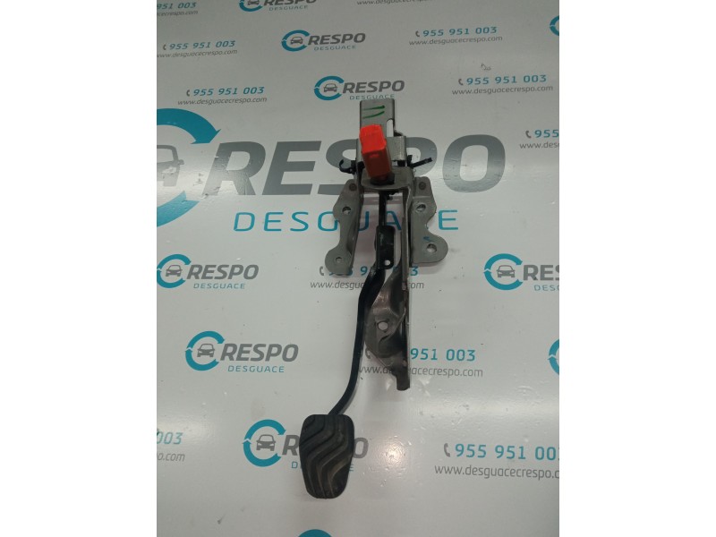 PEDAL FRENO 465014EA2B  - imagen 2