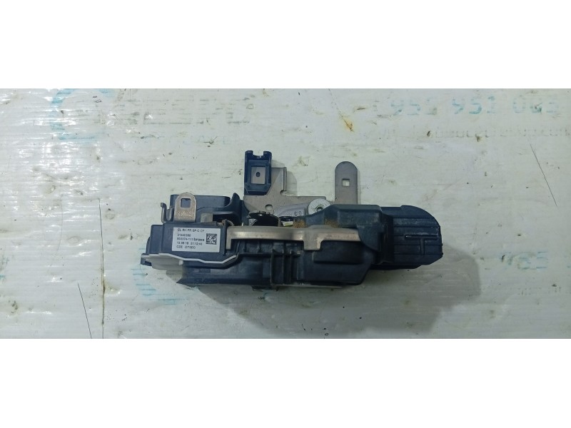 CERRADURA PUERTA DELANTERA DERECHA 31440390  - imagen 1