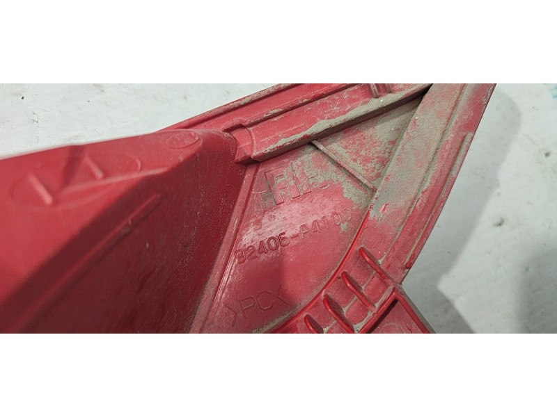 FARO ANTINIEBLA TRASERO DERECHO 92406A4100  - imagen 2