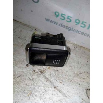 MANDO ELEVALUNAS TRASERO DERECHO A2049055502 