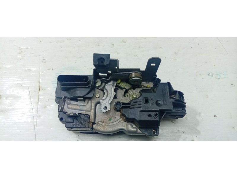 CERRADURA PUERTA DELANTERA DERECHA 31440390  - imagen 3