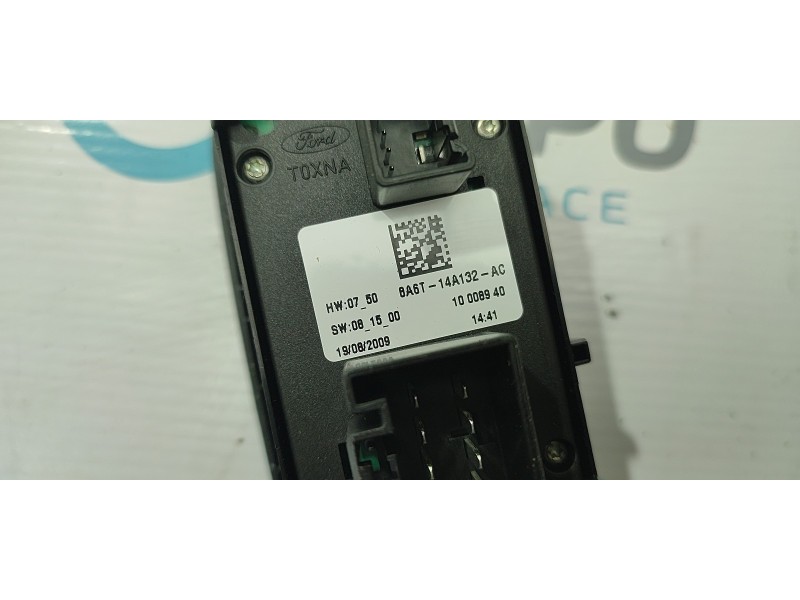 MANDO ELEVALUNAS DELANTERO IZQUIERDO 8A6T14A132AC  - imagen 2