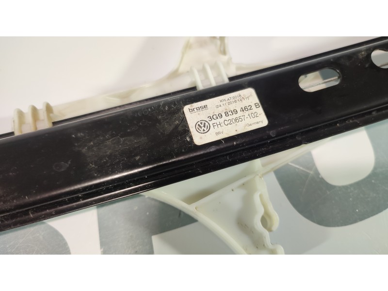 ELEVALUNAS TRASERO DERECHO 3G9839462 B  - imagen 3