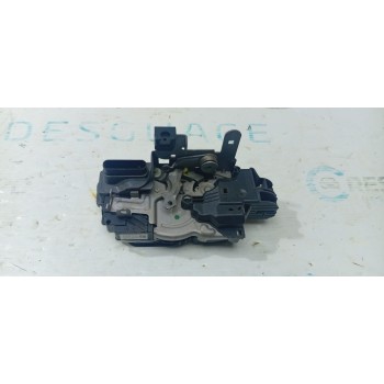 CERRADURA PUERTA TRASERA DERECHA 31440398 