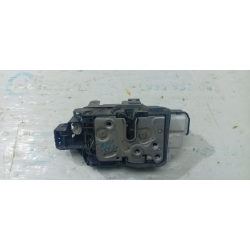 CERRADURA PUERTA TRASERA DERECHA 31440398  - miniatura 2