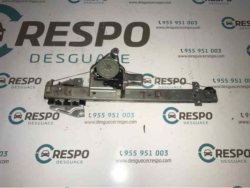 ELEVALUNAS DELANTERO DERECHO  - imagen 1