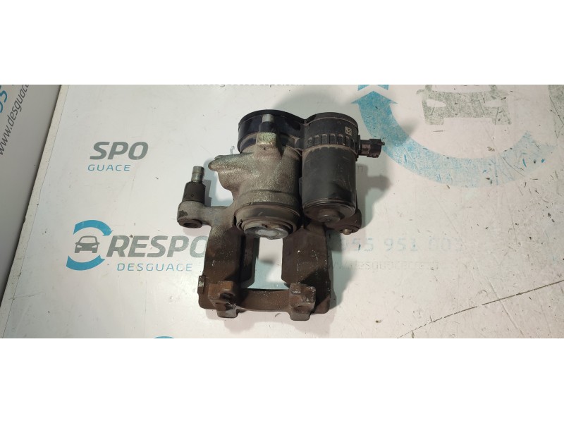 PINZA DE FRENO TRASERA DERECHA 26620AL020  - imagen 1