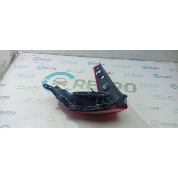 PILOTO TRASERO DERECHO 31395845  - miniatura 2