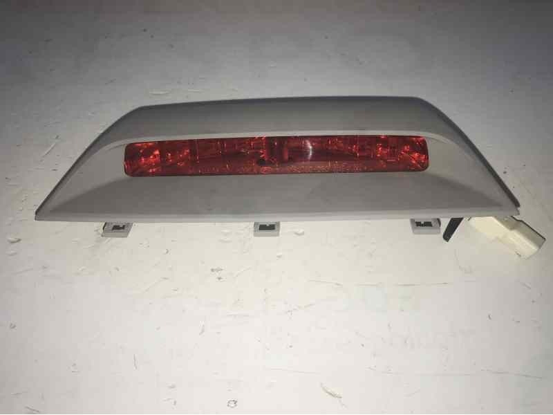 LUZ CENTRAL DE FRENO 927002GO  - imagen 3