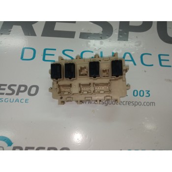 CAJA RELES / FUSIBLES 4EB0C  - miniatura 2