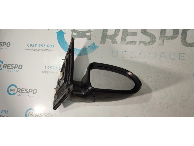 RETROVISOR DERECHO  - imagen 1