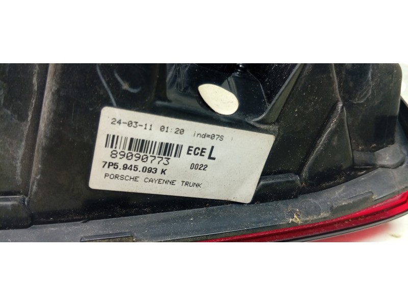 PILOTO TRASERO IZQUIERDO INTERIOR 7P5945093K  - imagen 2