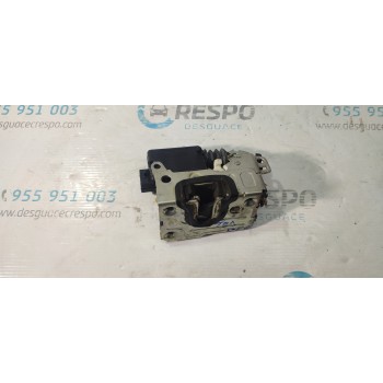 CERRADURA PUERTA TRASERA DERECHA 825029556R  - miniatura 2