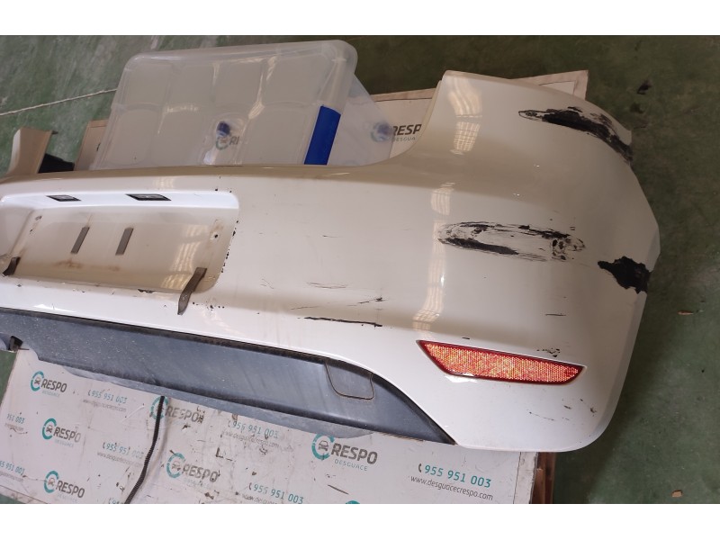 PARAGOLPES TRASERO  - imagen 4