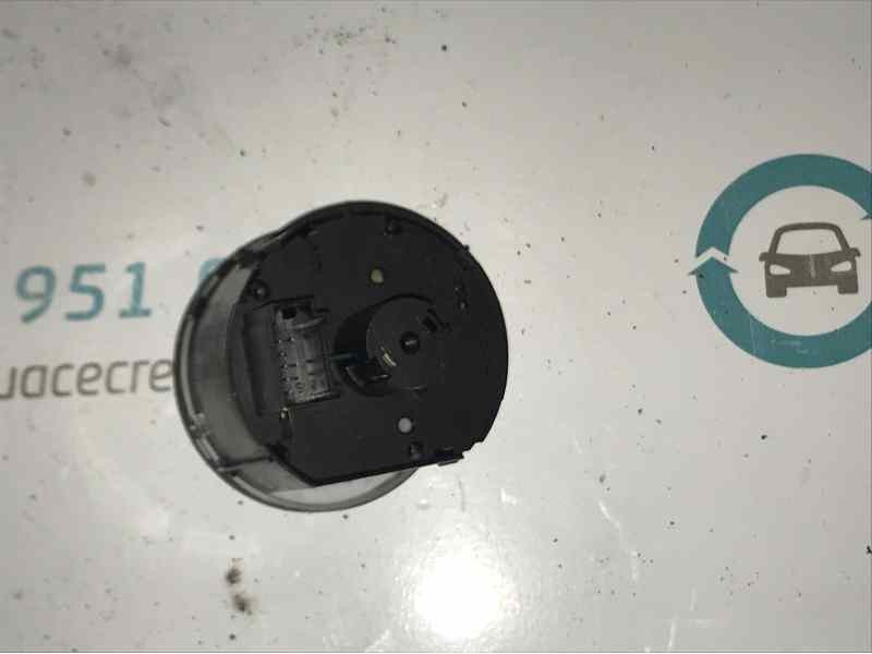 MANDO LUCES 3C8941431B  - imagen 2