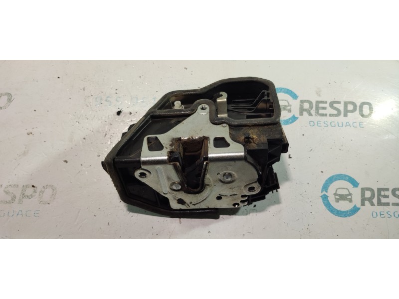 CERRADURA PUERTA TRASERA IZQUIERDA 7229459  - imagen 4