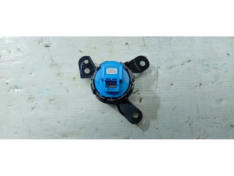 CONMUTADOR DE ARRANQUE 172B0089  - imagen 3