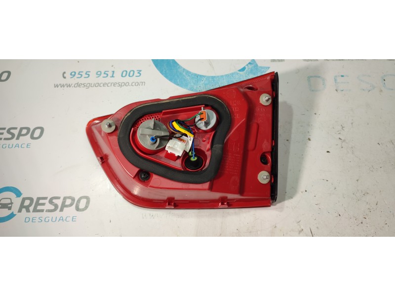 PILOTO TRASERO IZQUIERDO INTERIOR 92403H8  - imagen 2