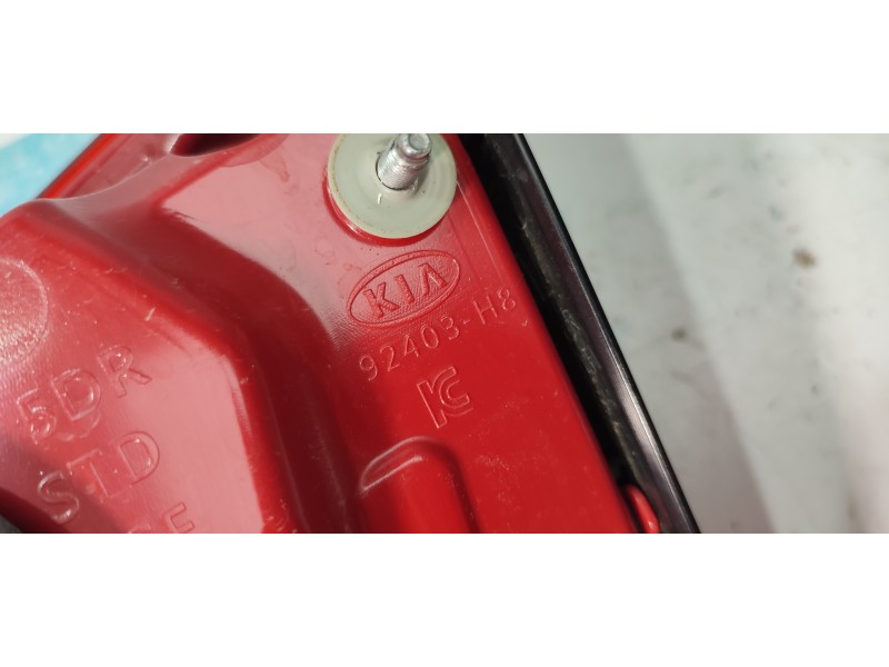 PILOTO TRASERO IZQUIERDO INTERIOR 92403H8  - imagen 3