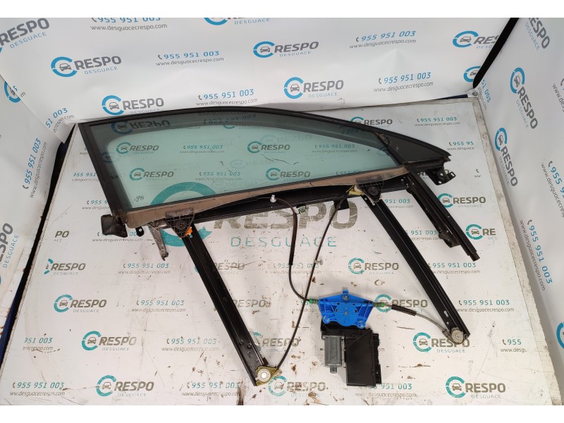 ELEVALUNAS DELANTERO DERECHO 8E1959802G  - imagen 1