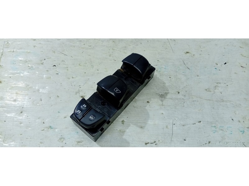 MANDO ELEVALUNAS DELANTERO IZQUIERDO 220426SD1  - imagen 1