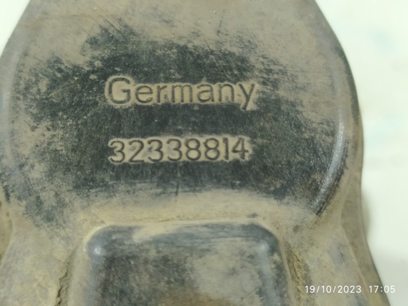 PINZA DE FRENO TRASERA DERECHA 440010007R 32338814  - imagen 2