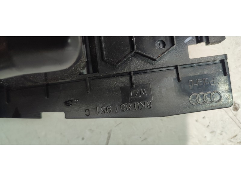 CENICERO 8K0857951C  - imagen 3